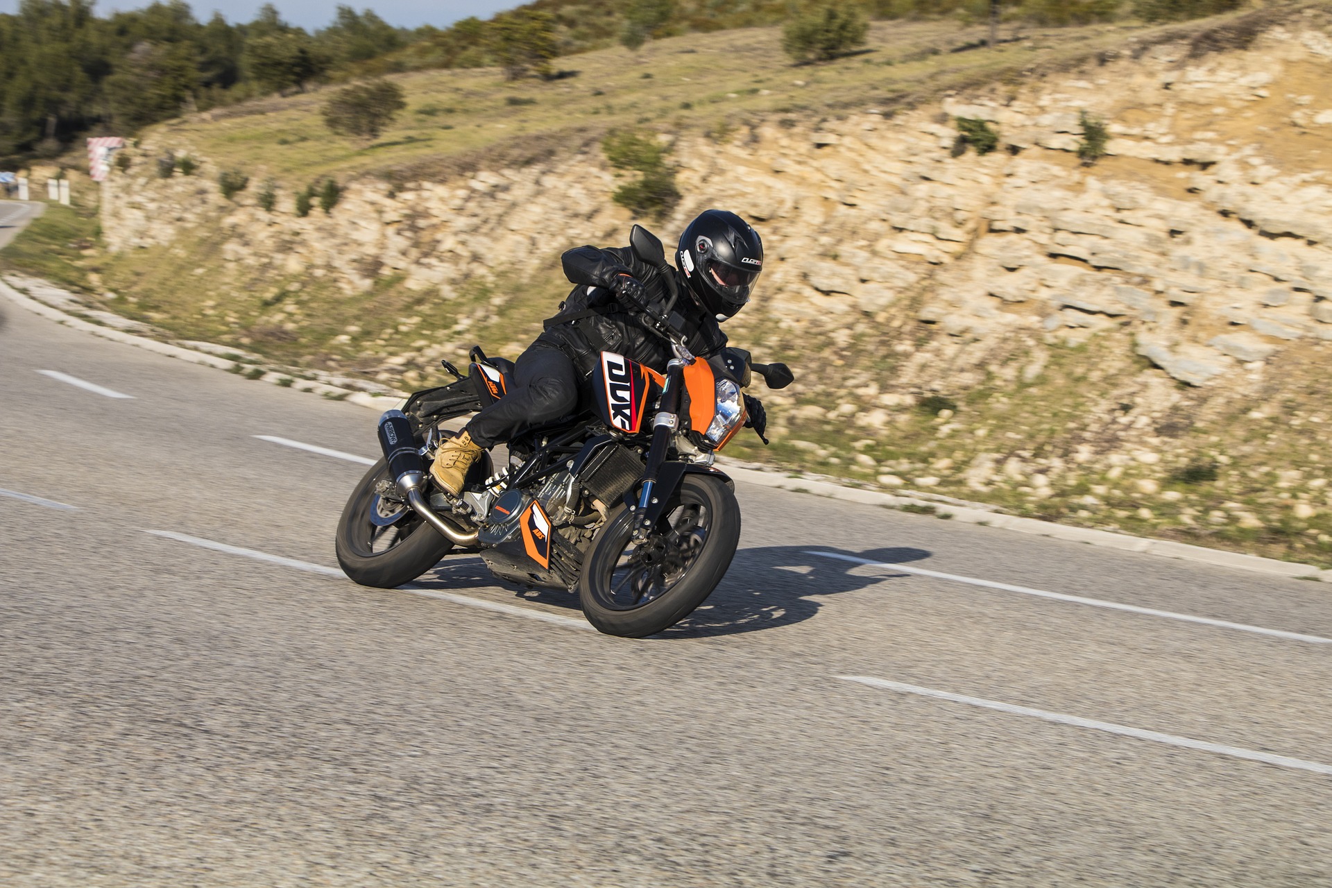 specialistes motos carbu